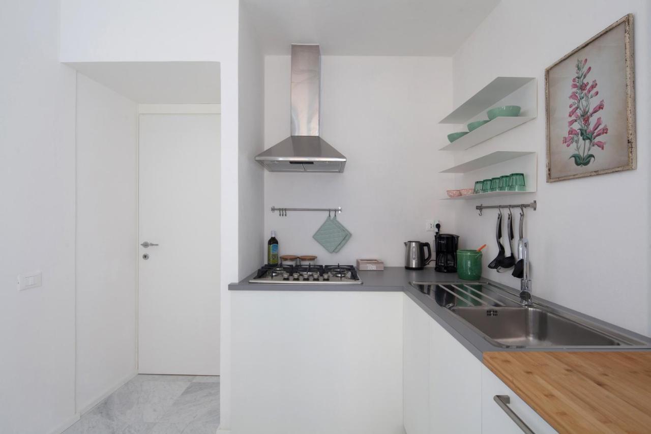 Vicolo Apartment, Pedestrian Centre, 2Bdr, 2,5 Bth, Aircondo, Private Parking, Easy To Train And Ferries, City Life Специя Экстерьер фото